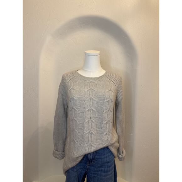 Max Studio 100% 2-Ply Cashmere Sweater – Size Medium (Gray) - Picture 1 of 6